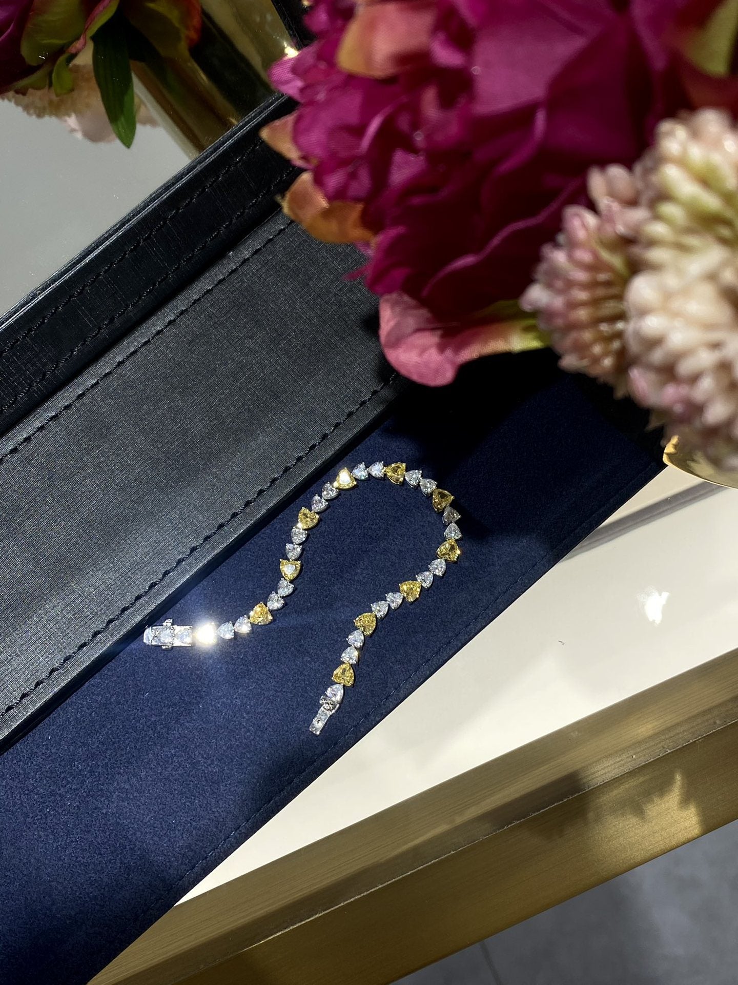 CœurDoré™ S925 Silver Yellow Diamond Heart Bracelet