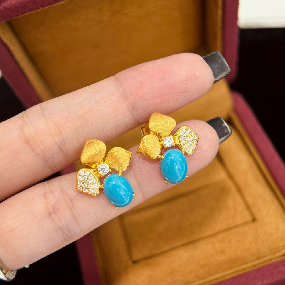 Dreamleaf Studs – S925 Silver Brushed Leaf Earrings with Turquoise Accents