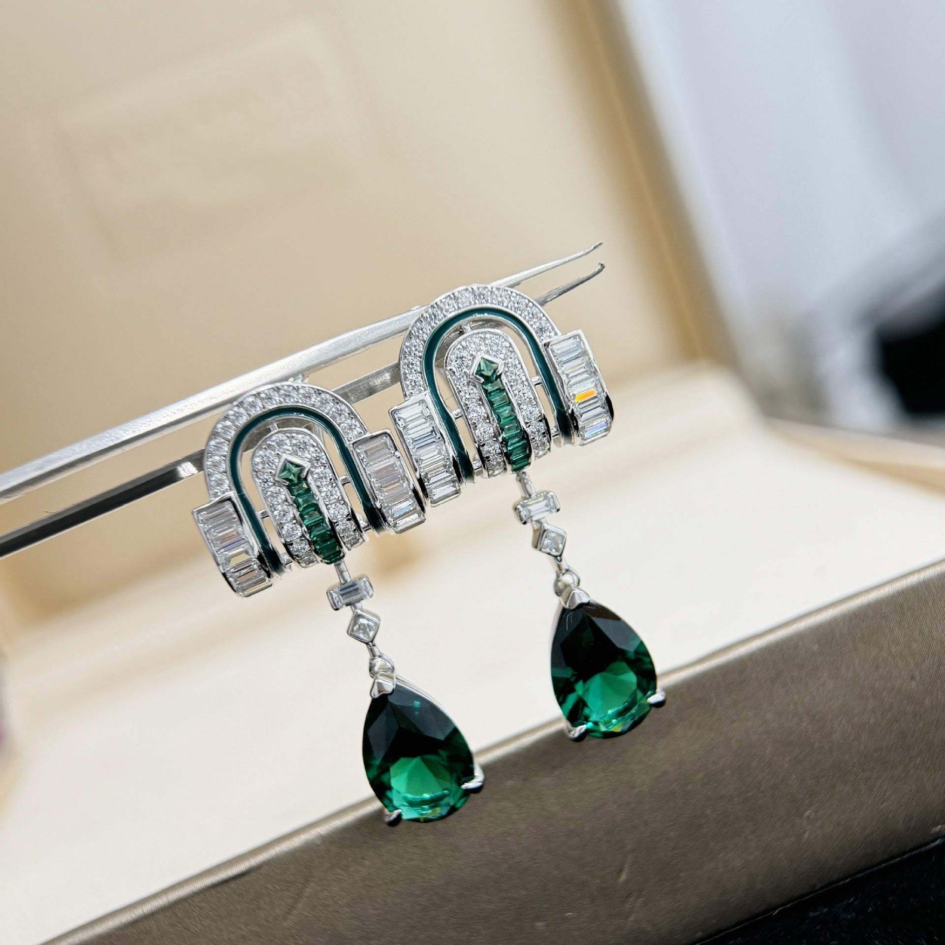 ÉmeraudeVintage™ S925 Silver Emerald Teardrop Stud Earrings