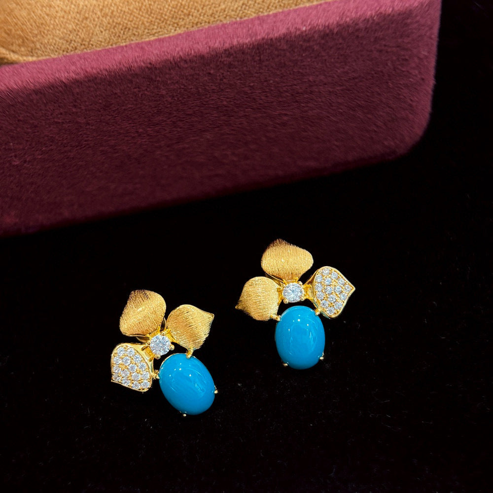 Dreamleaf Studs – S925 Silver Brushed Leaf Earrings with Turquoise Accents