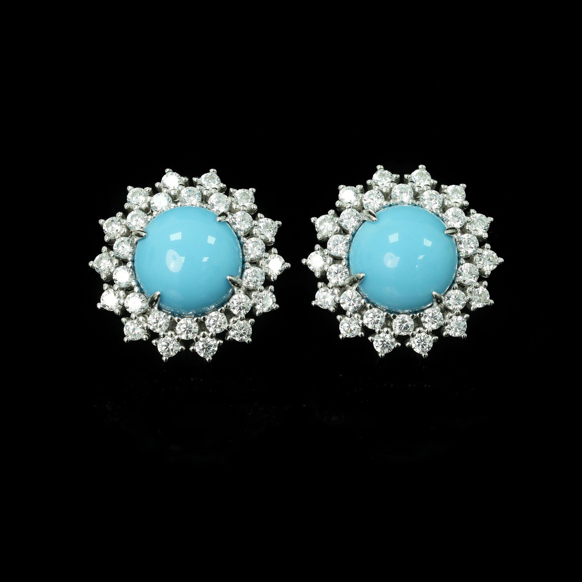 FleurBleue™ 925 Gold-Plated Floral Blue Topaz Studs