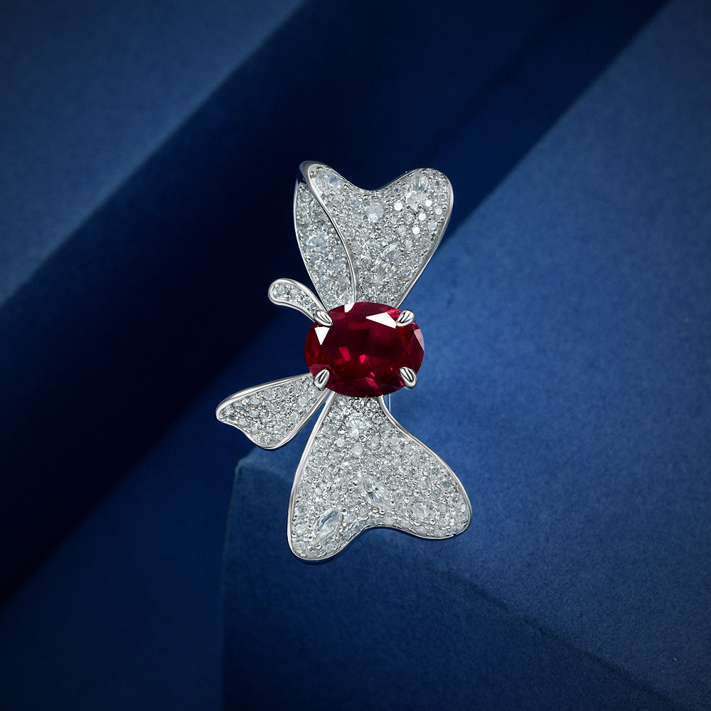 Imperial Bloom | 4.5ct Oval Ruby or Sapphire Bow Ring – S925 Sterling Silver