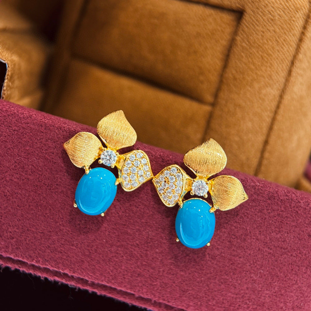 Dreamleaf Studs – S925 Silver Brushed Leaf Earrings with Turquoise Accents