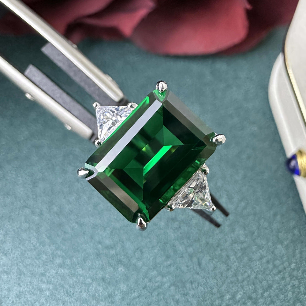 Imperial Emerald Ring – 925 Silver Statement Gem