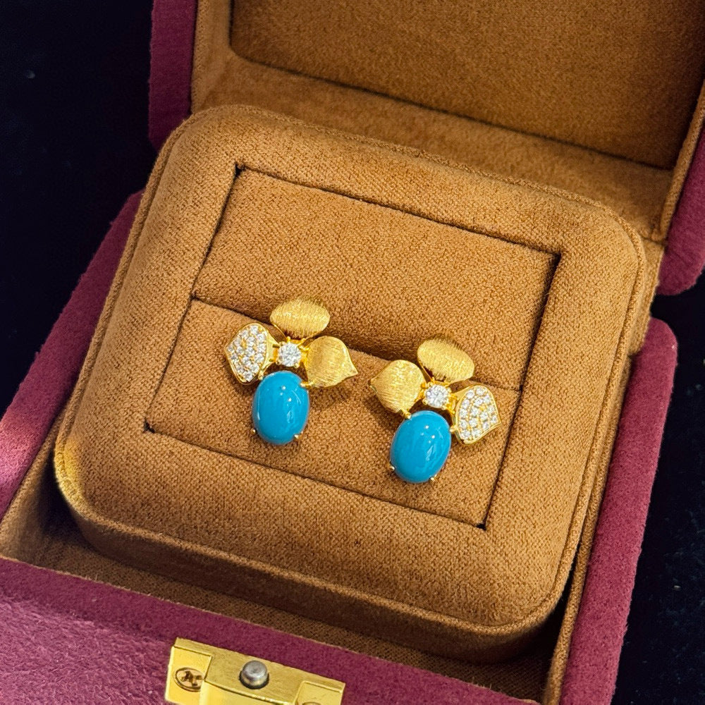 Dreamleaf Studs – S925 Silver Brushed Leaf Earrings with Turquoise Accents