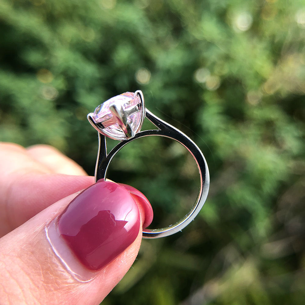 Royal Teardrop Ring – 4.5ct High-Carbon Zircon in 925 Silver