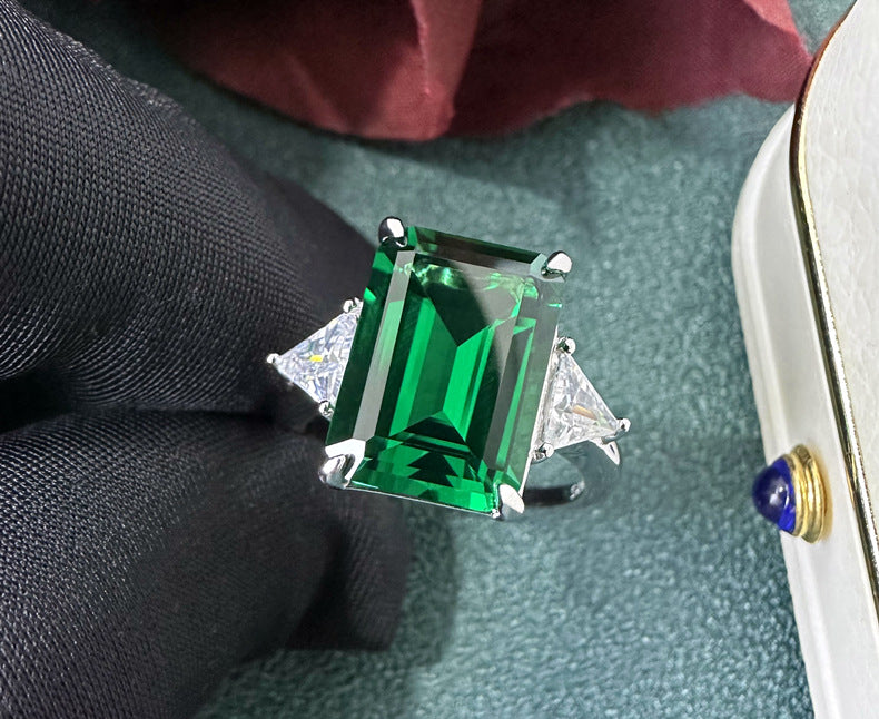 Imperial Emerald Ring – 925 Silver Statement Gem