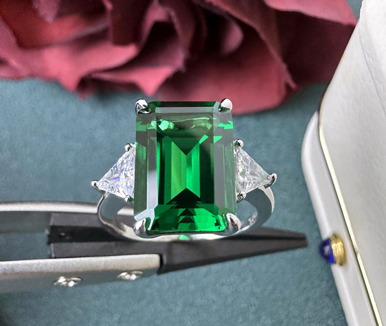 Imperial Emerald Ring – 925 Silver Statement Gem
