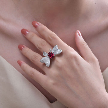 Imperial Bloom | 4.5ct Oval Ruby or Sapphire Bow Ring – S925 Sterling Silver