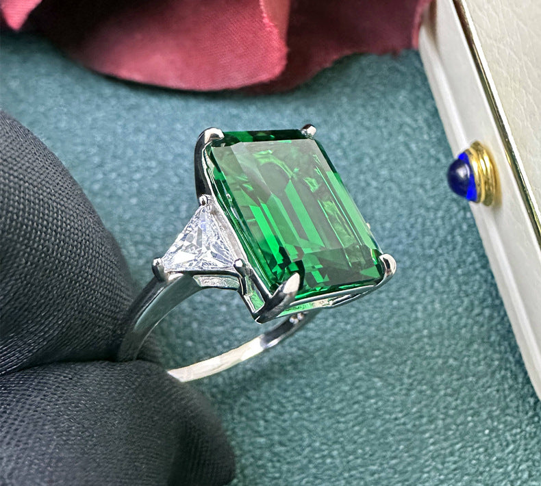 Imperial Emerald Ring – 925 Silver Statement Gem
