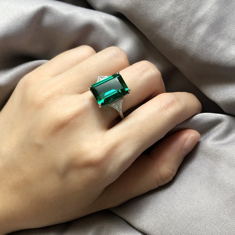 Imperial Emerald Ring – 925 Silver Statement Gem