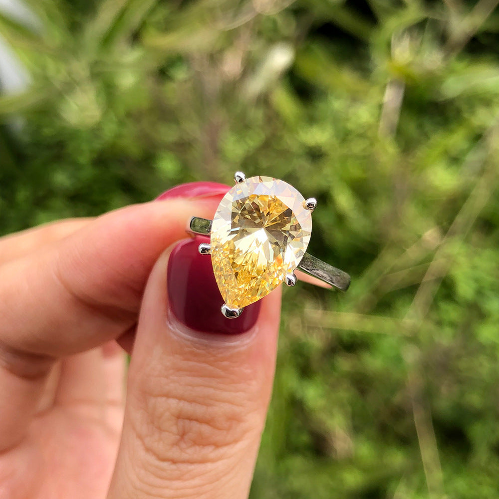 Royal Teardrop Ring – 4.5ct High-Carbon Zircon in 925 Silver