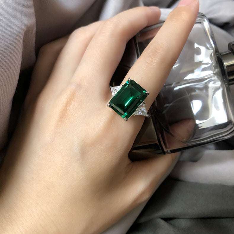 Imperial Emerald Ring – 925 Silver Statement Gem