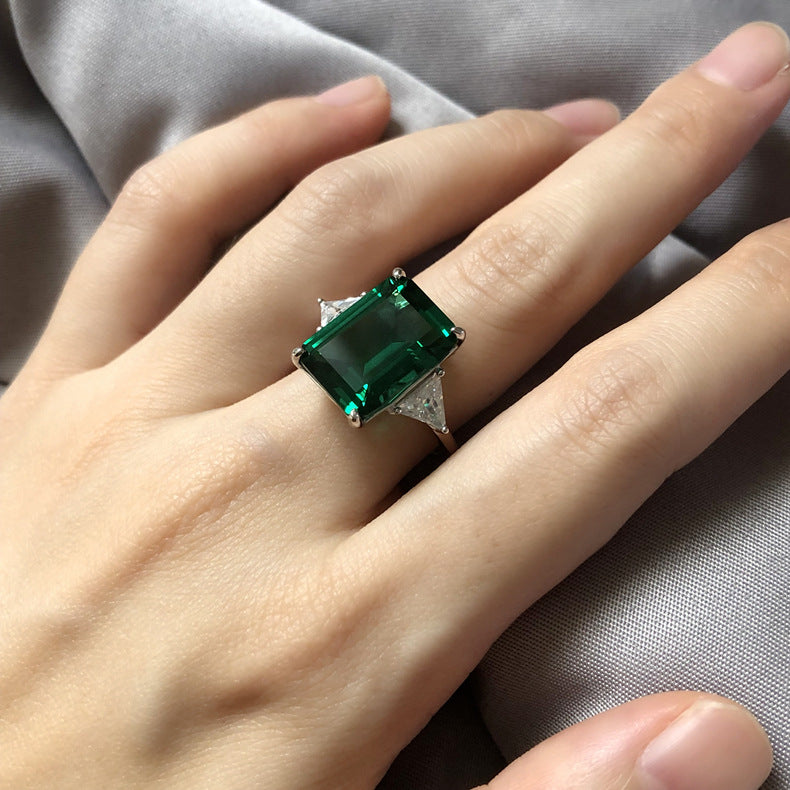 Imperial Emerald Ring – 925 Silver Statement Gem