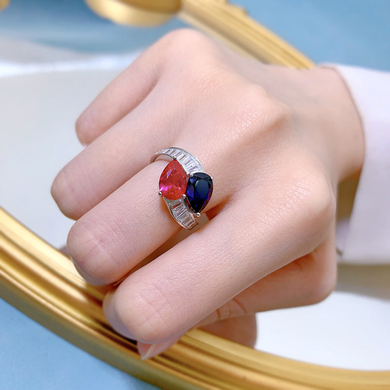 Elegance in Drop – Teardrop Zircon Ring