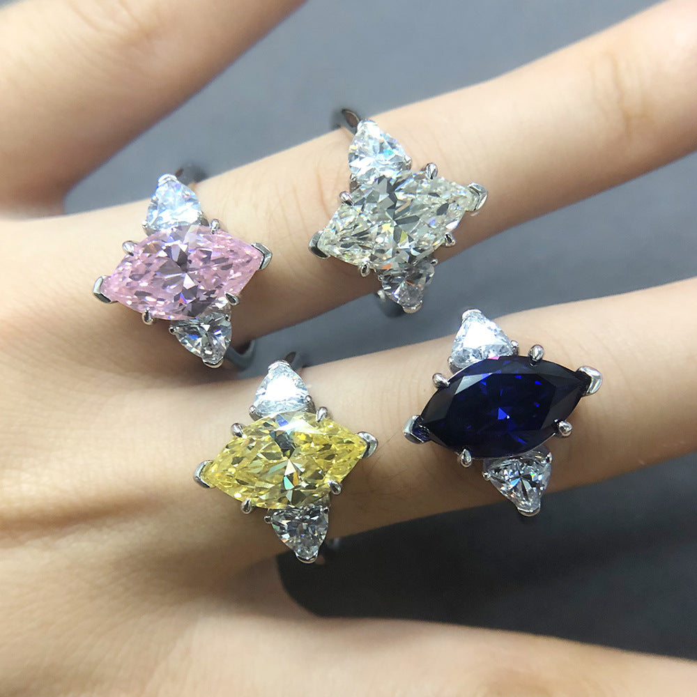 Celestia Radiant Ring – 925 Silver with Custom-Cut Zircon