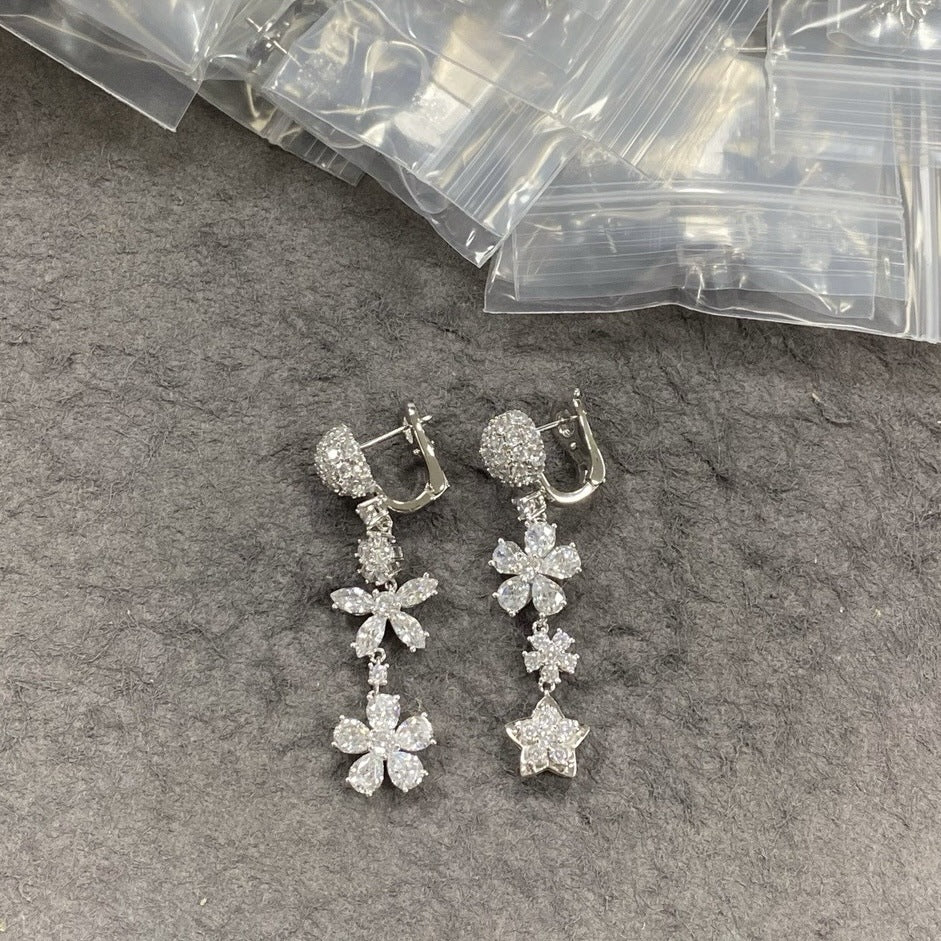 RêveFloraison™ S925 Silver Asymmetrical Floral Sparkle Earrings