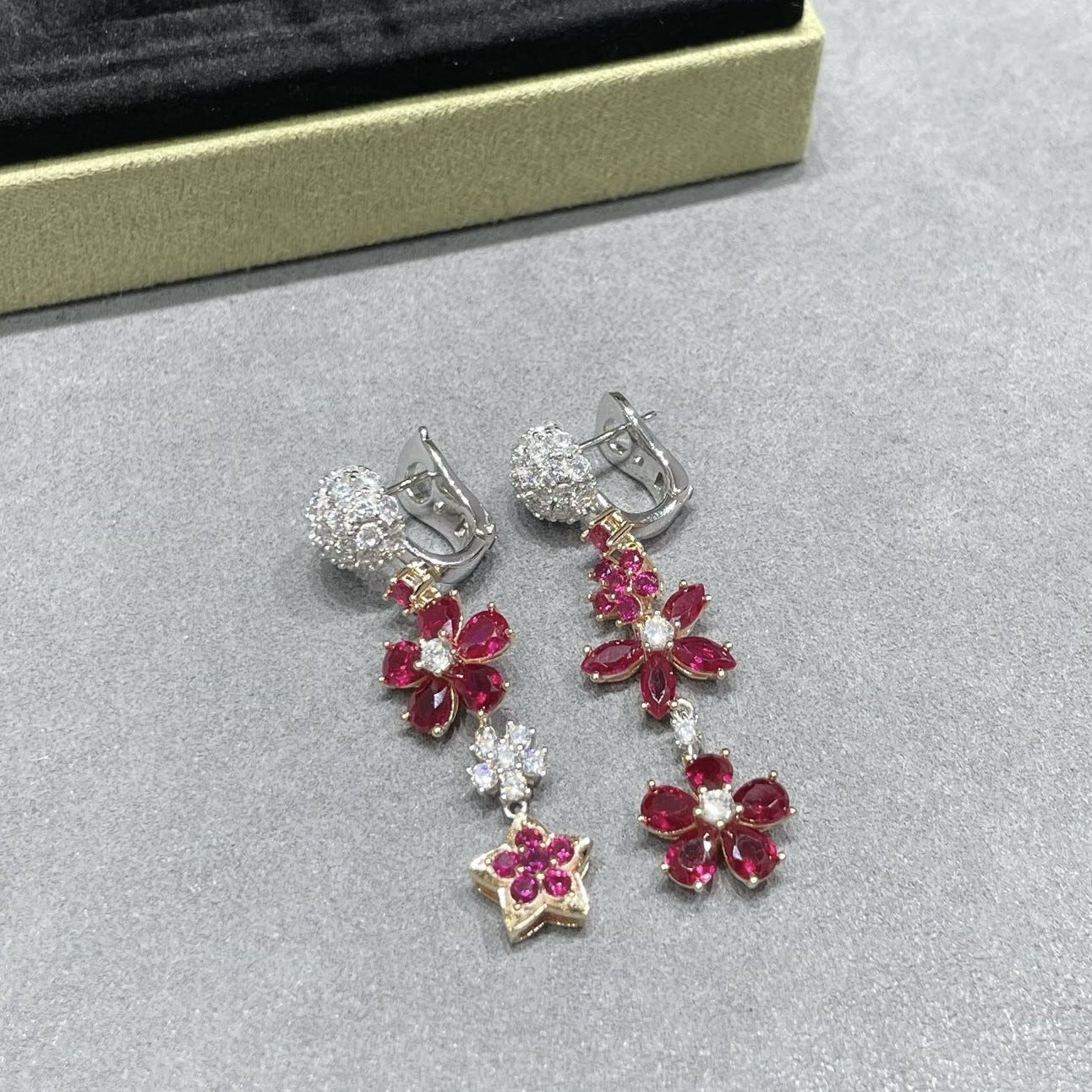 RêveFloraison™ S925 Silver Asymmetrical Floral Sparkle Earrings
