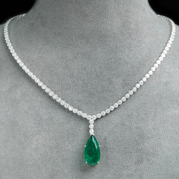Émeraude Royale™ 925 Gold-Plated Teardrop Necklace