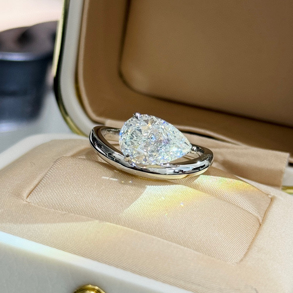 S925 Silver Teardrop Solitaire Ring