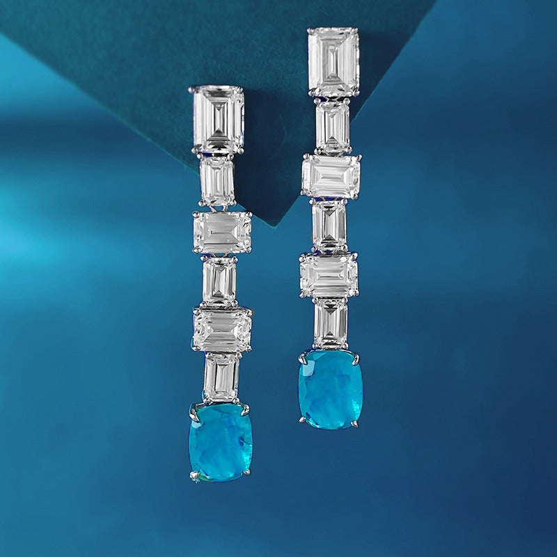 Auriel Trapeze-Cut Earrings – 925 Silver with Radiant Zircon