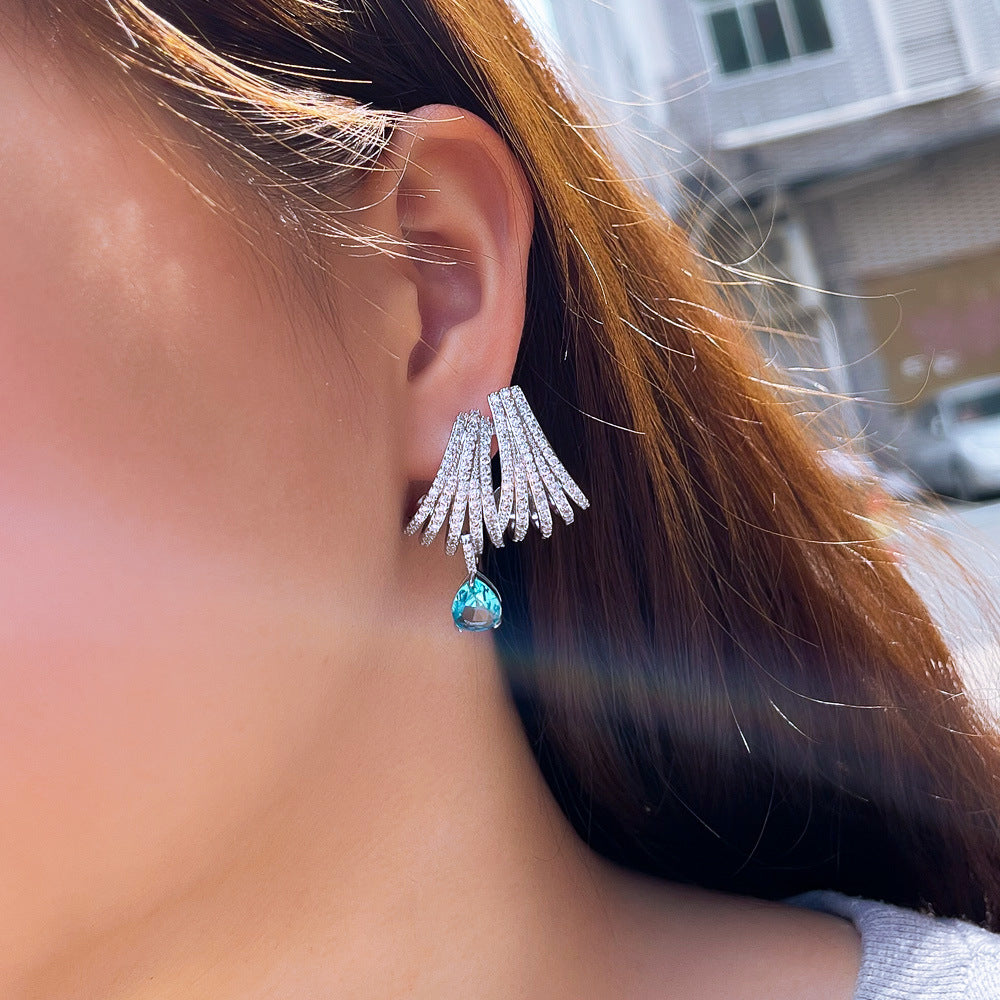 Celene Orbit Earrings – S925 Silver Posts & Sculpted Halo Design