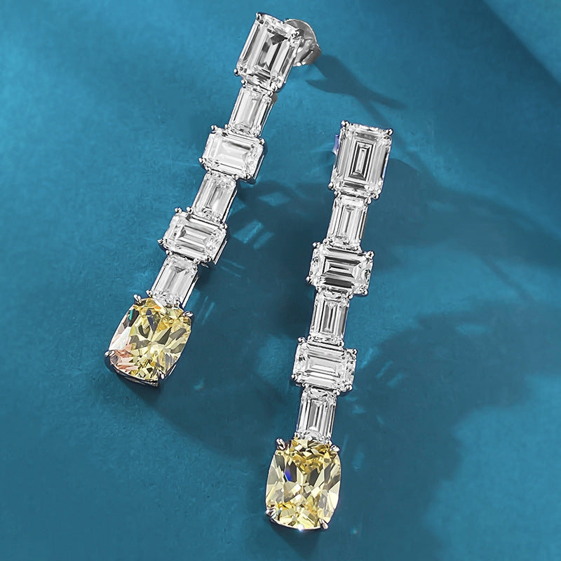 Auriel Trapeze-Cut Earrings – 925 Silver with Radiant Zircon