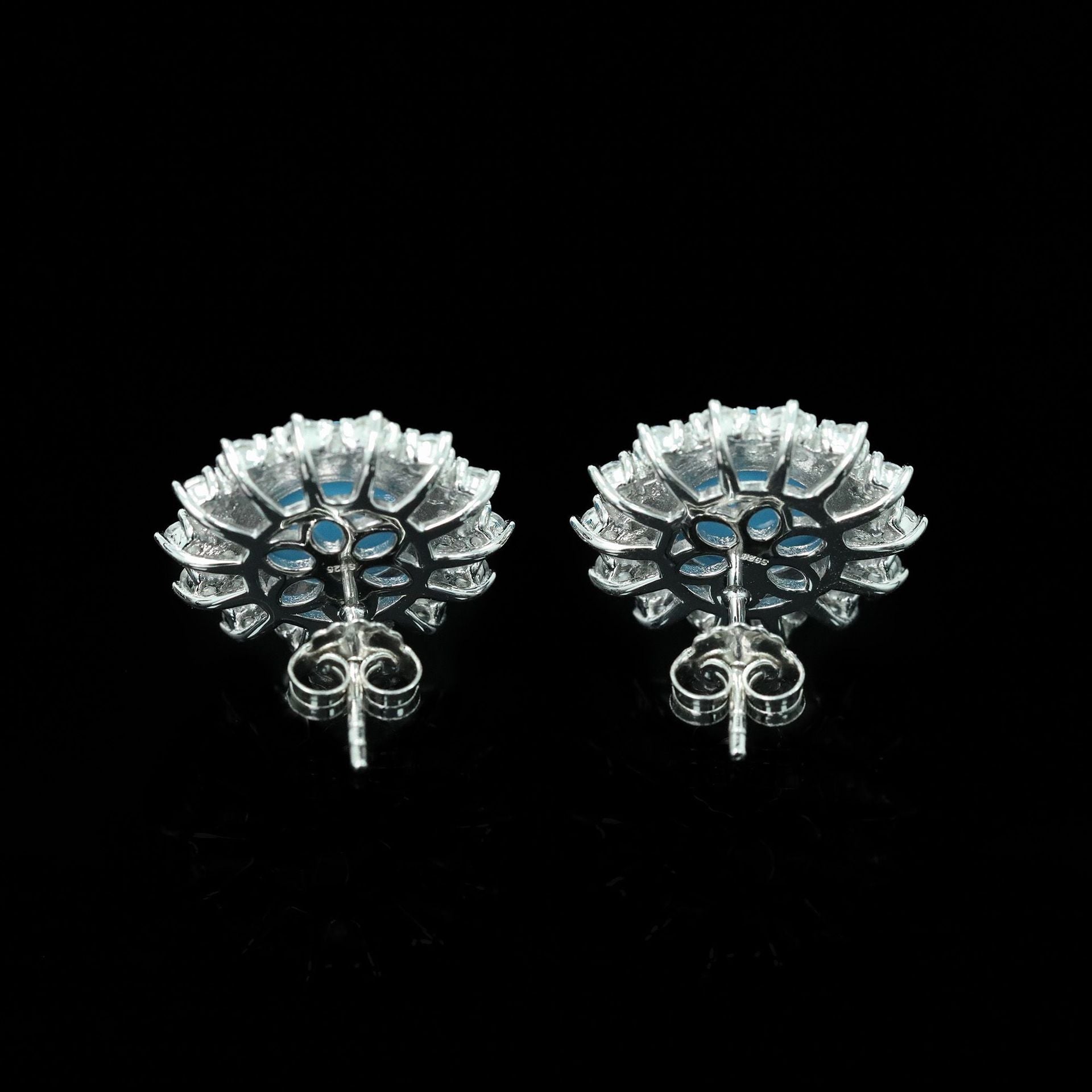FleurBleue™ 925 Gold-Plated Floral Blue Topaz Studs