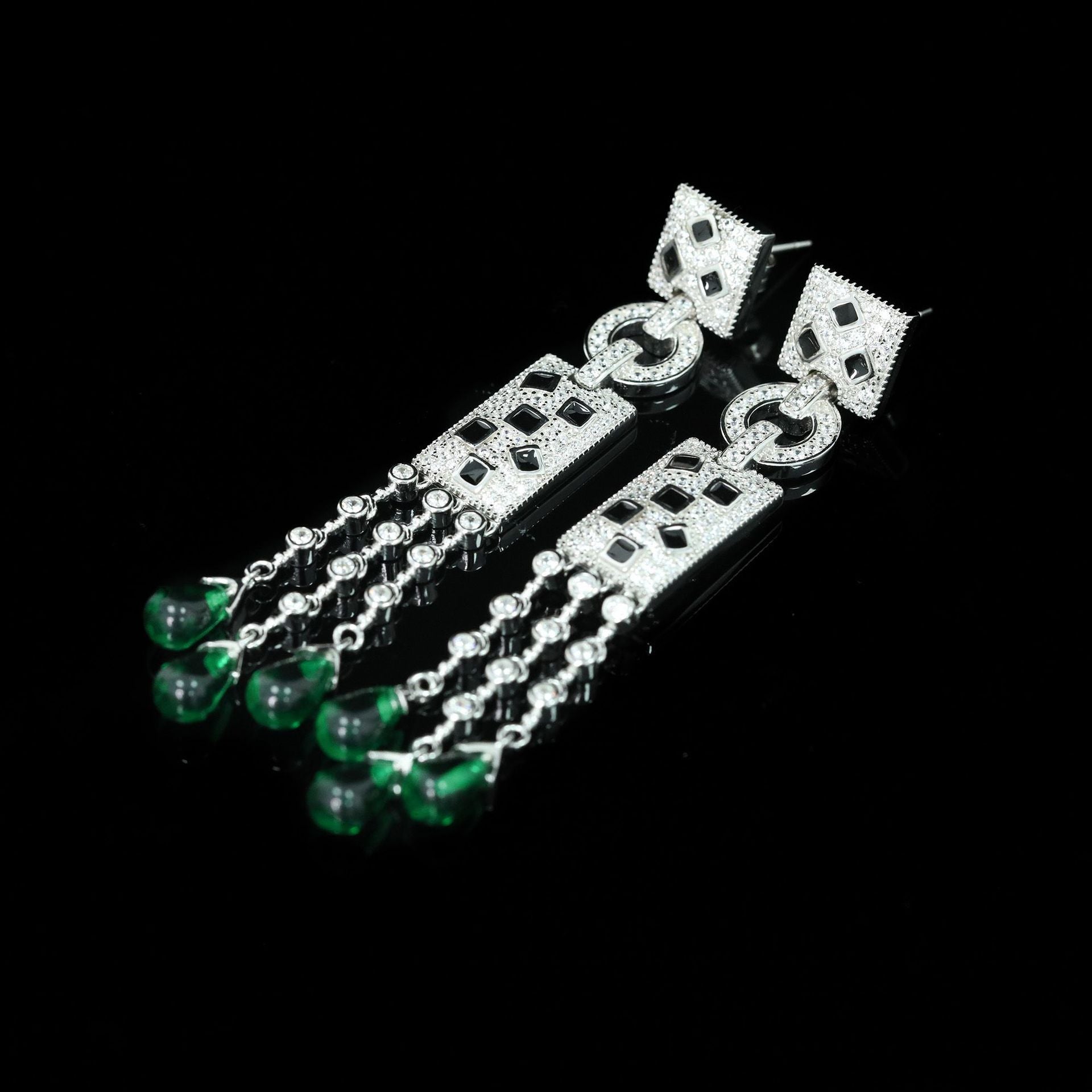 PanthèreVerte™ 925 Gold-Plated Emerald Panther Earrings
